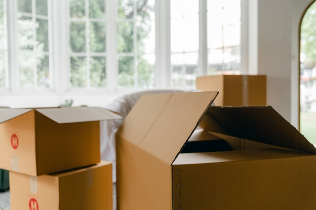 6 Benefits of Hiring a Commercial Mover for Business Relocation